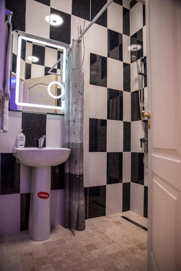 Отель Casa Robi Pestisani Экстерьер фото
